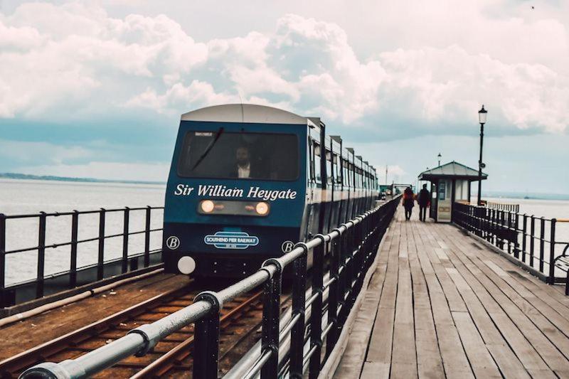 Seafront Suites - Close To Beach, Train Station & Southend Airport Southend-on-Sea Zewnętrze zdjęcie