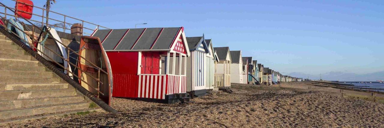 Seafront Suites - Close To Beach, Train Station & Southend Airport Southend-on-Sea Zewnętrze zdjęcie