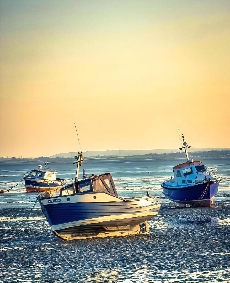 Seafront Suites - Close To Beach, Train Station & Southend Airport Southend-on-Sea Zewnętrze zdjęcie